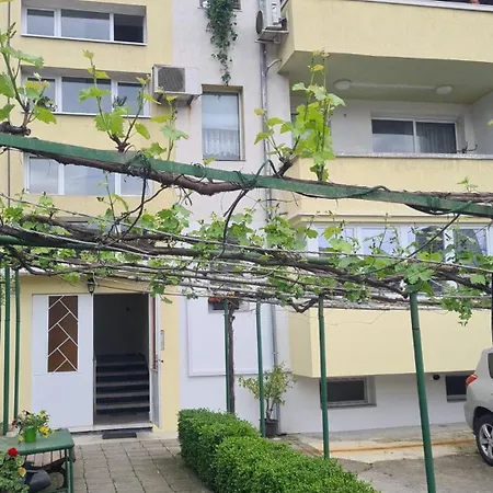 мегилукс 2 Blagoevgrad